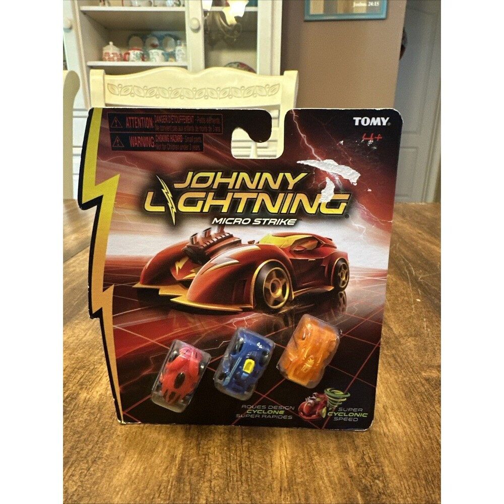 Johnny Lightning MICRO STRIKE 3-Pack Super Cyclonic Speed Tomy Mini Cars 2021
